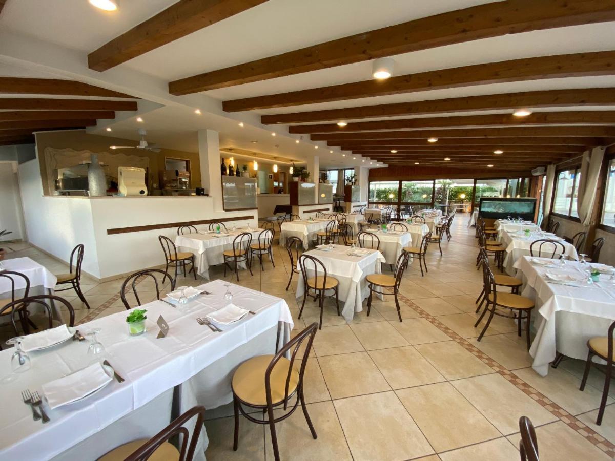 Al Ristoro Hotel Торе Санта Сабина Екстериор снимка
